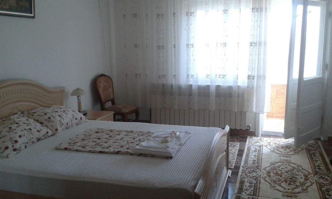 Ferienwohnung Vila Cornea Constanţa Exterior foto